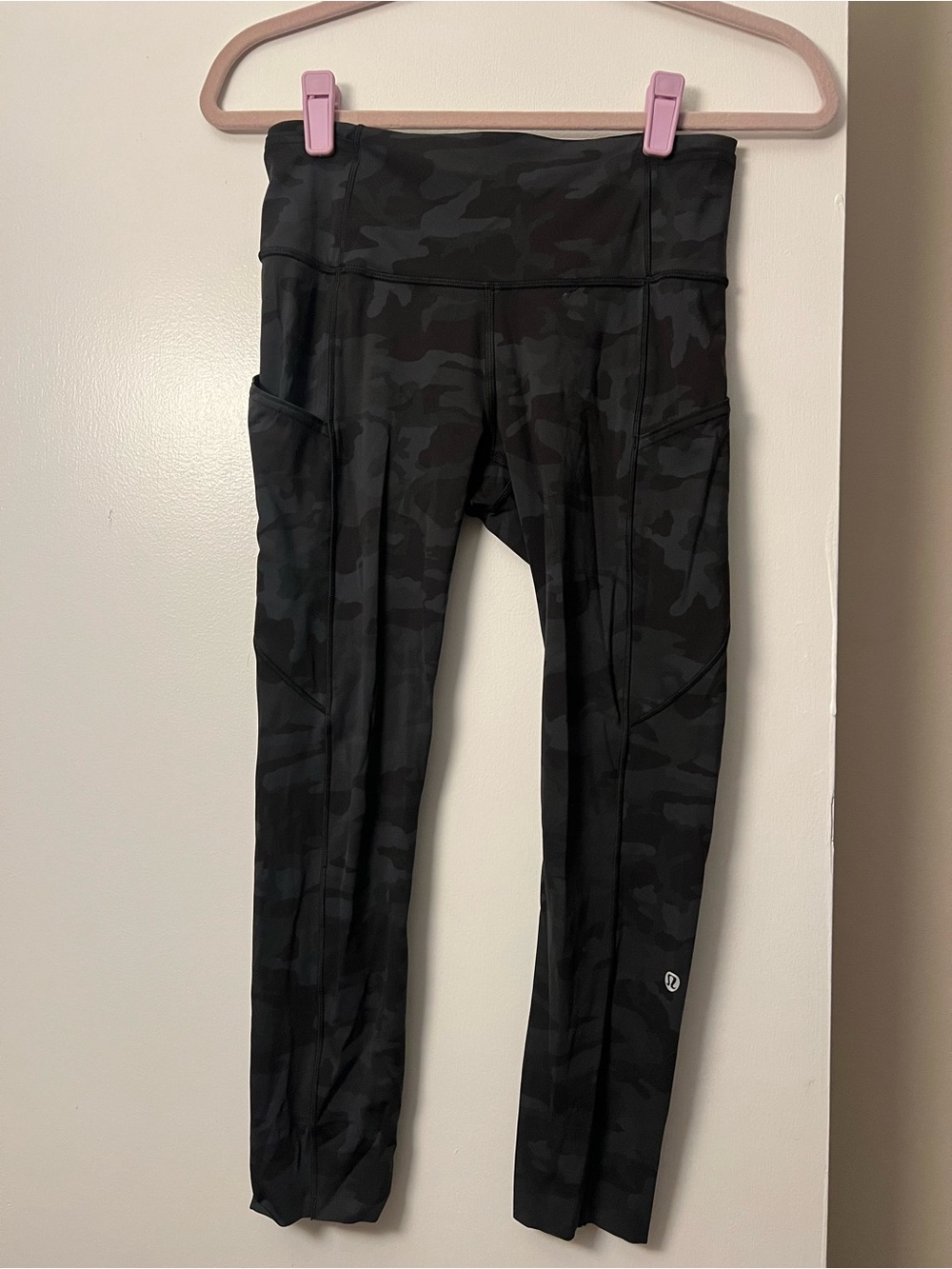 lululemon athletica Black Camo Crop Leggings with Side Pockets